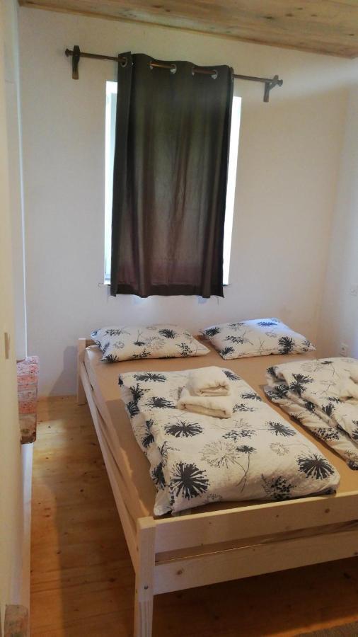 Gostel Koprivnik Pri Kocevju, Kocevski Rog Exteriér fotografie