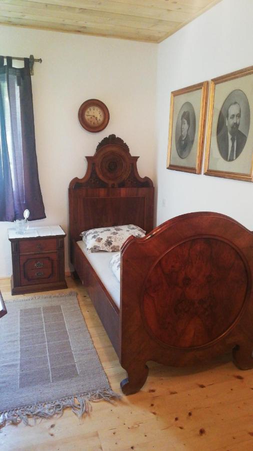 Gostel Koprivnik Pri Kocevju, Kocevski Rog Exteriér fotografie