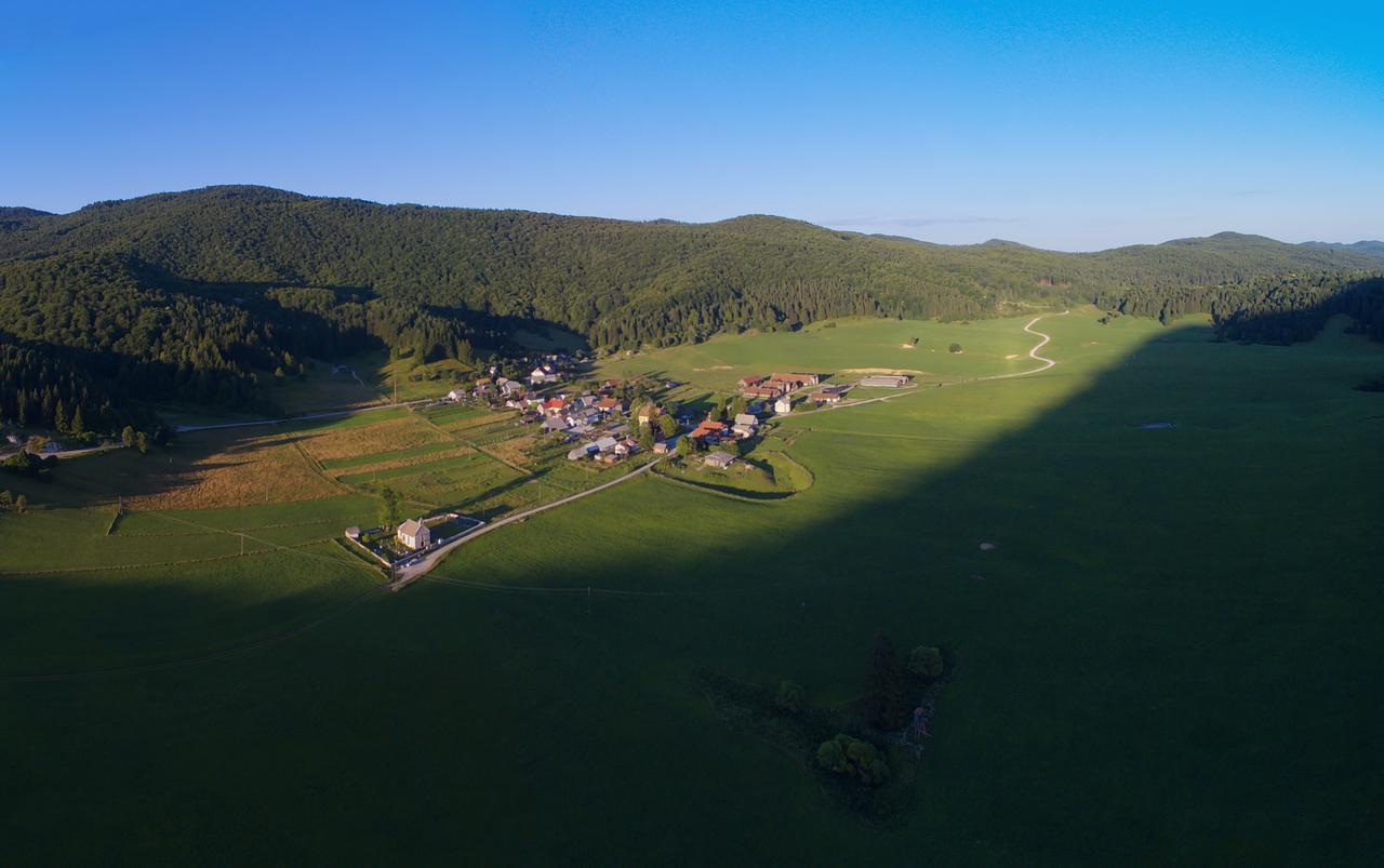 Gostel Koprivnik Pri Kocevju, Kocevski Rog Exteriér fotografie